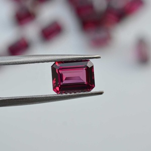 Pierre précieuse naturelle grenat Umbalite 6x8mm, forme octogonale facettée, vente en gros, pierre de grenat non traitée pour la fabrication de bijoux sur mesure - Product Image 2