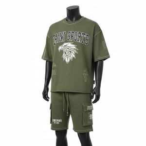 Ensemble t-shirt et short homme en coton premium, tissu doux 220 GSM, vert, logo imprimé sur mesure - Product Image 4