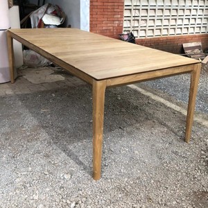 Grande table à manger en teck à lattes, bois massif de plantation, mobilier d'extérieur pour restaurant, resort, villa, hôtel, fabricant OEM Indonésie - Product Image 6