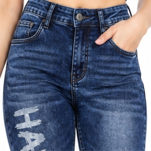 Jean en denim délavé pour femme, coupe slim, extensible, toucher doux, finition délavée, taille confortable, style décontracté - Product Image 4