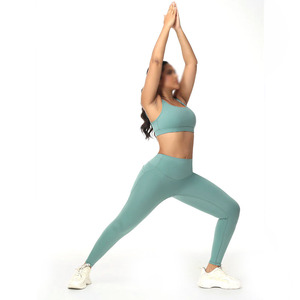 Conjunto Deportivo de Leggings de Cintura Alta y Sujetador Deportivo, Ajuste Delgado, Alta Calidad, Transpirable, Ligero, Máximo Confort, Rendimiento en el Gimnasio - Product Image 3