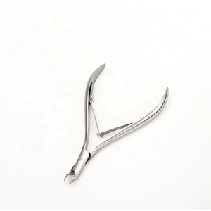 Pince à cuticules fine en acier inoxydable robuste, argentée, outil professionnel de podologie et de manucure, personnalisable OEM - Product Image 1
