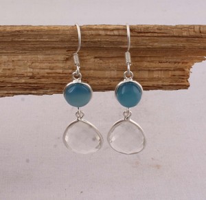 Boucles d'oreilles pendantes en calcédoine bleue naturelle et quartz cristal, argent sterling 925, facettées, multi-pierres, faites à la main, vente en gros - Product Image 4