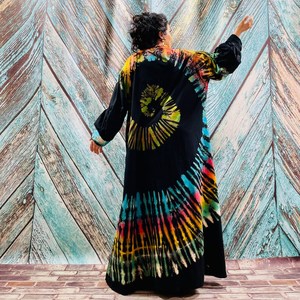 Prix d'usine, vente en gros, 100% polyester, kimono bandeau tie-dye, couverture de plage ample et confortable, veste d'été style bohème - Product Image 3