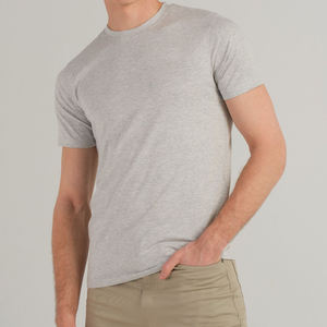 เสื้อยืดคอกลมแขนสั้นผ้าฝ้ายสีเทาสำหรับผู้ชายทรงปกติแบบลำลอง - Product Image 3