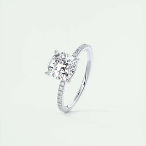 Bague de fiançailles Harper Pave avec diamant de laboratoire taille coussin de 2,25 carats, sertie à la française en or blanc 14 carats - Product Image 2