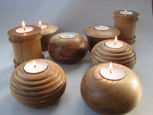 Hand Carved Acacia Wood Tealight Holder: Rustic Christmas Decor - Product Image 2