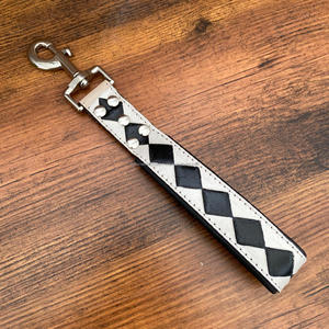 Nouveau personnalisé fait à la main noir et blanc contrôles Design en cuir véritable trafic plomb court chiens formation laisse avec poignée rembourrée - Product Image 6