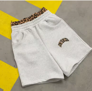 Shorts Bermuda Blancs pour Hommes avec Ceinture Léopard, Logo Brodé, Taille Élastique, Style Décontracté, Taille Mi-Haute, Tissu Coton - Product Image 4