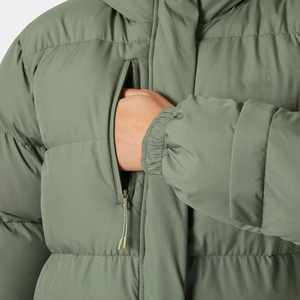 Parka matelassée pour femme Aurora, très demandée, avec capuche ajustable à cordon et rembourrage en duvet, idéale pour l'hiver - Product Image 6