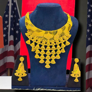 AWAIS HOUSE Collier et Bracelet de Mariage de Luxe Vintage Personnalisé Plaqué Or Sertissage Griffe Infini Hip Hop Diamant pour Mariée - Product Image 1