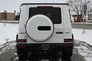 Mercedes-Benz G 63 AMG 4MATICs Usado del 2023 - Product Image 3