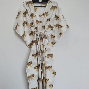 Kaftan léger en coton imprimé tigre, fait main en Inde, idéal pour la plage en été - Product Image 1