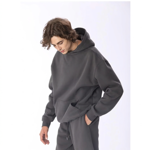 Vente en gros de haute qualité : Sweat-shirt homme oversize 400g en coton, coupe longue et carrée, style streetwear, avec impression en relief, strass, délavé à l'acide et fermeture éclair motif araignée - Product Image 1