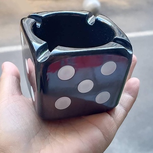Cendrier en aluminium sans fumée, cadeau créatif pour fumeurs, design moderne, durable, résistant à la chaleur, élégant, multi-usages, décoration d'intérieur, style américain - Product Image 5