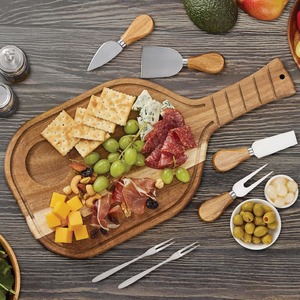 Premium quality handcrafted wooden chopping board with timeless design that complements any kitchen decor and style - Product Image 5