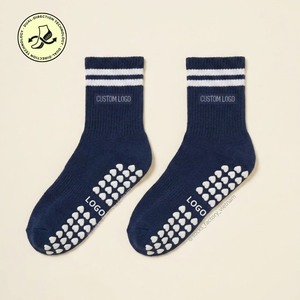 Chaussettes de Pilates personnalisées avec logo, grip intérieur double direction, pour femmes, yoga, barre, antidérapantes, gym, intérieur, usage quotidien, 100% coton, design gratuit - Product Image 2