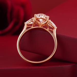Bague de fiançailles en or jaune 14 carats avec diamant de laboratoire taille poire de 1,55 carat (VS1) - Sertie à griffes, pour mariée - Product Image 3