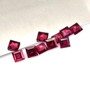 Lot en gros de pierres précieuses naturelles de grenat rhodolite 6x6 mm, taille carrée, facettées, calibrées, pour la fabrication de bijoux - Product Image 3