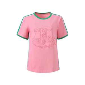 Camiseta AKA Pink Premium con relieve para mujer, diseño de letras griegas, tela de alta calidad, ajuste cómodo, cuello redondo informal - Product Image 1