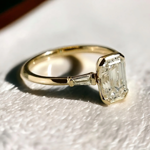3CT <b>Emerald</b> Cut Three Stone Moissanite Engagement <b>Ring</b> 925 <b>Silver</b> Prong Setting IGI Certified Promise <b>Ring</b> Women Handmade - Product Image 3