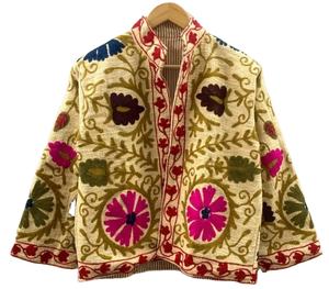 Veste d'hiver pour femme en velours, broderie Suzani, motif floral, 100% coton, écologique, pour les occasions spéciales - Product Image 1