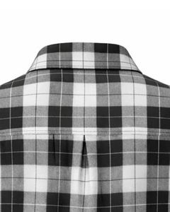 Camisa a cuadros negra y blanca personalizada para mujer, de manga corta, con botones, informal, ligera, transpirable, con bolsillo. - Product Image 6