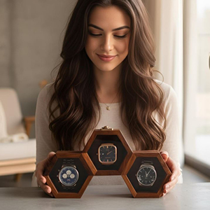 Organizador de Relojes de Madera con Cojines Suaves, Estuche de Exhibición de Relojes de Madera con Cerradura y Llave de AYAANS - Product Image 1