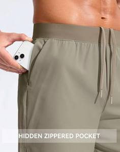 Shorts de compression pour homme de qualité supérieure, couleur unie, avec tissu respirant à séchage rapide et taille élastique - Product Image 3