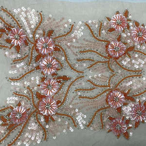 Tissu en dentelle florale 3D de luxe avec perles, broderie de sequins roses et appliques en strass sur maille pour robe de soirée haute couture et robe de mariée - Product Image 2