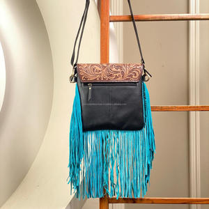 Bolso cruzado occidental hecho a mano, bolso con solapa de piel de vaca, flecos turquesa y correa ajustable, bolso de hombro - Product Image 4