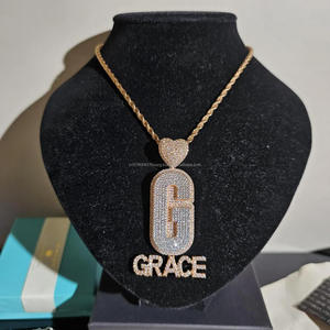 Pendentif personnalisé de luxe avec initiale « G » et anneau en forme de cœur, chaîne en diamant moissanite, collier hip-hop pour homme - Product Image 1