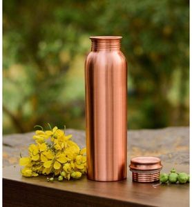 <b>Copper</b> <b>bottle</b> delivering a clean refreshing <b>drinking</b> experience with smooth metal finish and natural feel - Product Image 2
