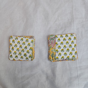 Sous-verres traditionnels personnalisés en tissu imprimé avec ourlet surpiqué, tapis matelassés en coton pour tasses à thé et café, ensemble de sous-verres pour table à thé - Product Image 4