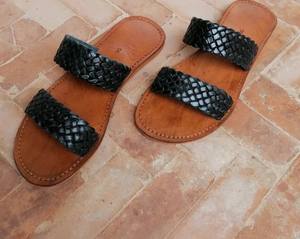 Sandales en cuir marocaines pour femmes - faites à la main - artisanat marocain de qualité - cuir tressé - Product Image 2