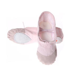 Chaussons de danse et de gymnastique pour femmes, dessus en satin doux, doublure en coton, semelle en caoutchouc, talon plat - Product Image 3