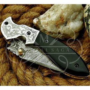 Cuchillo plegable de Damasco hecho a mano con funda de cuero - Product Image 4