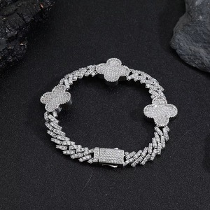 Bracelet de luxe en or plaqué avec diamants Moissanite VVS, certifié IGI, qualité EF, coupe brillante, chaîne cubaine, bijoux fins - Product Image 3