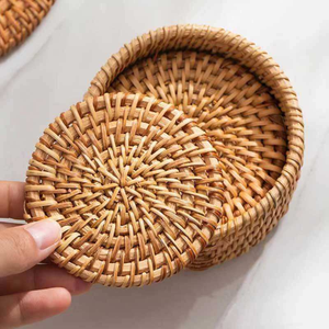 Ensemble de dessous-de-verre en rotin naturel, tissé à la main, protection de table, fabricant vietnamien - Product Image 4