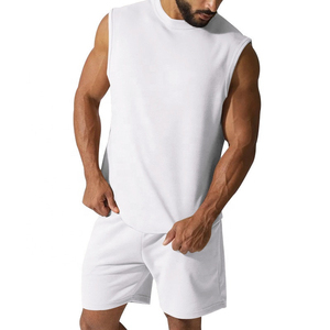 Conjunto de pantalones cortos para hombre con logo personalizado, mezcla de algodón y poliéster, sudadera sin mangas, pantalones cortos, 2 piezas, camisetas sin mangas y ropa deportiva para hombre OEM - Product Image 2