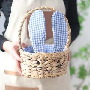 Cesta de jacinto de agua con forma de conejo y asa, hecha a mano, para almacenamiento, venta al por mayor, ecológica, fabricada en Vietnam - Product Image 2