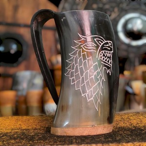 Mug en corne de buffle d'inspiration médiévale, mug en corne personnalisé fait main, nouveau design, mug en corne de buffle pour la décoration, fabrication artisanale - Product Image 6