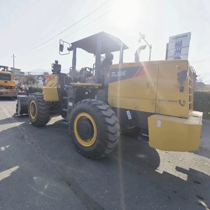 Cargadora de Ruedas Articulada ZL30E de 3 Toneladas con Bomba Hidráulica PLC, Radio de Giro Corto para Construcción, Movimiento de Tierras y Manejo de Materiales - Product Image 3