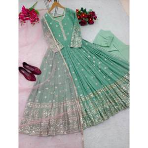 ชุดงานปักลาย Georgette ชุดราตรีด้านล่างสีเขียว dupatta ออกแบบโดยดีไซเนอร์ - Product Image 4