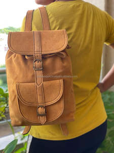 Sac à dos en cuir suédé véritable unisexe, élégant, fait à la main, grande capacité, unisexe - Product Image 4