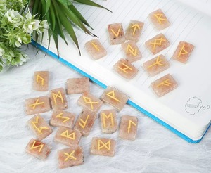 Juego de Piedras Rúnicas de Cuarzo Rosa, 25 Piezas, Letras Futhark Grabadas, Forma Rectangular, Gemas de Cristal Hechas a Mano, Coleccionable Artístico - Product Image 5