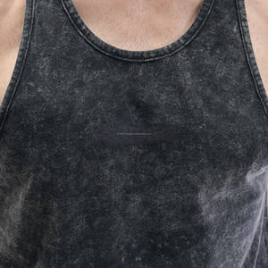 Camisetas sin mangas con logotipo personalizado, camiseta sin mangas de gimnasio al por mayor para hombre, camiseta sin mangas con tirantes estampada informal de verano con agujeros en el brazo y músculos para entrenamiento en gimnasio - Product Image 2
