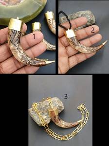 กำไลข้อมือทรงเข็มสไตล์โบฮีเมียน ชุบทอง ชุดเครื่องประดับแฟชั่นสำหรับทุกเพศ ทำจากเรซิ่น อะคริลิก ลูไซต์ รูปทรงพระจันทร์ จี้กระดูกหลากสี - Product Image 4