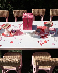 Sillas Infantiles de Ratán Hechas a Mano, Muebles de Asiento Naturales Hechos a Medida, Seguros para Eventos y Fiestas Infantiles al Aire Libre - Product Image 5