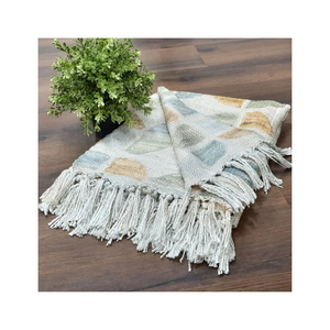 Housse de canapé texturée jaune et grise avec accent de coussin en losange et bordure à pompons alternés pour une touche décorative moderne à la maison - Product Image 3
